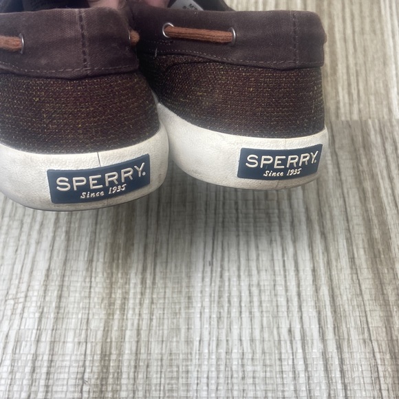 Sperry Boat Shoes - Picture 4 of 7